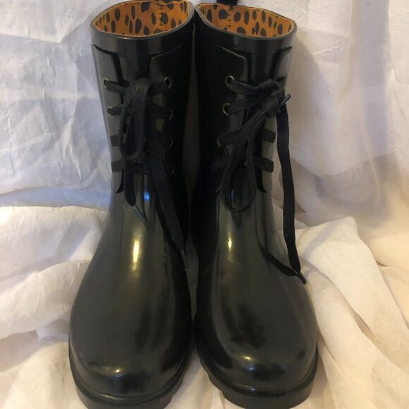 Women Black Mid-Calf Rubber Boots - Wellies - Picture 3 of 16